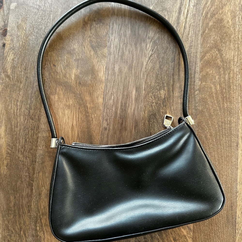Calvin Klein Shoulder Bag